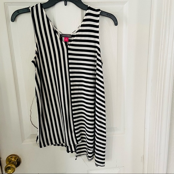 VINCE CAMUTO black & white striped asymmetrical sleeveless stretch shirt size XS - Picture 5 of 9